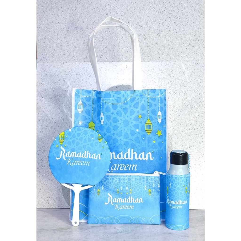 

TERBARU!!!!!Paket Hampers RAMADHAN KAREEM 2024 Murah/TERMURAH!!! Kado hampers botol tumbler,kipas kerang korea bahan tasland, pouch dompet Tema Hampers Ramadhan Kareem,kado wisuda,Kado Imlek,kado ulang tahun, kado graduation,Kado Lebaran