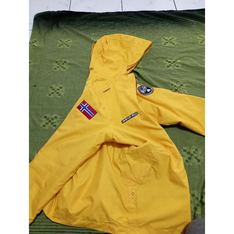 JAKET OUTDOOR NAPAPIJRI second