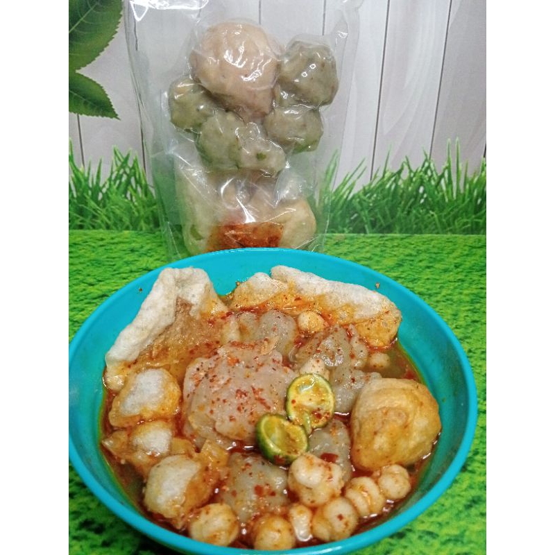 

Baso Aci Tulang rangu /Baso aci isi Ayam suir/ Baso aci urat mix tulang rangu