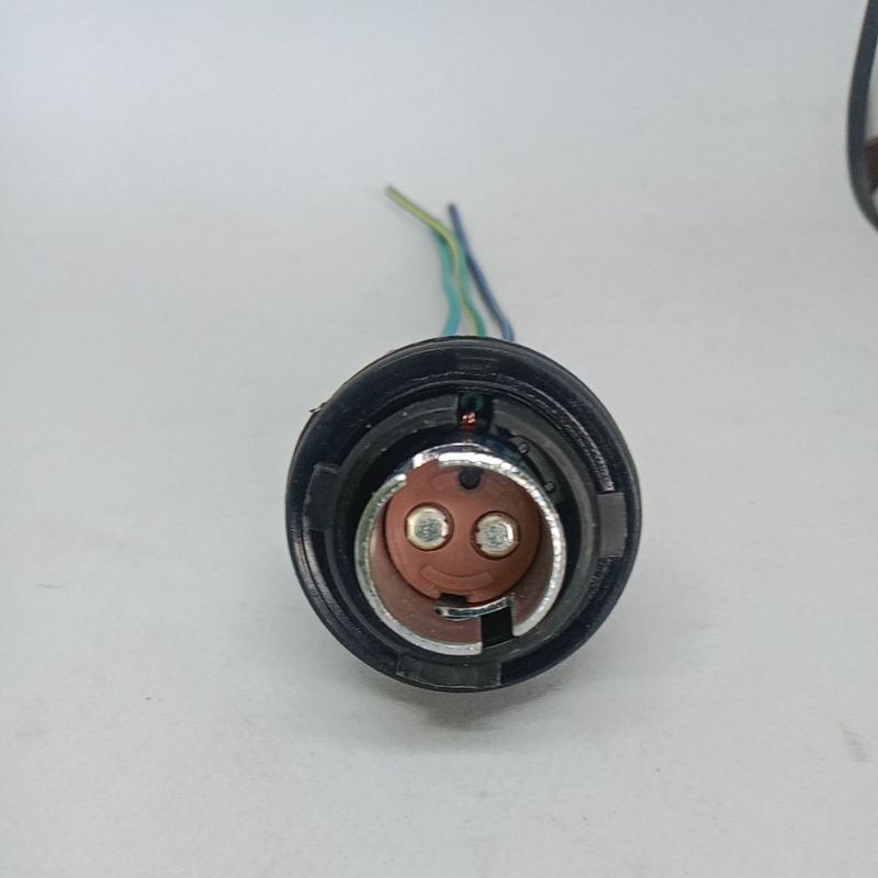 fitting lampung stop fitting lampu belakang fitting lampu rem motor mobil original