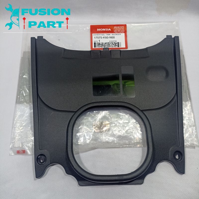 Cover Tutup Tangki Bensin (Cover Fuel Tank) – Scoopy eSP K93 Original AHM