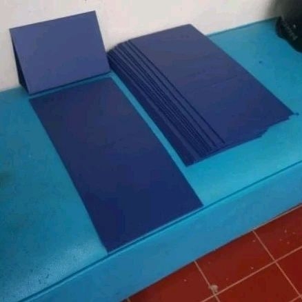 

Dudukan Alas Kalender 21x15cm Tatakan Kelender Duduk Meja A5