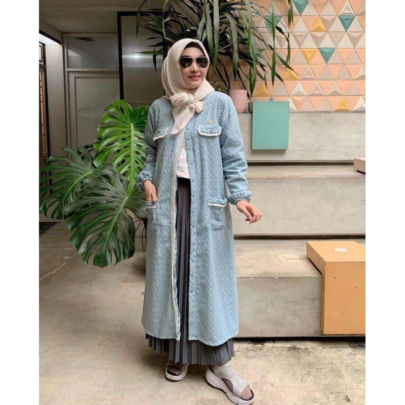 VIONA OUTER BLUE VERSUS CITY VERSUSCITY