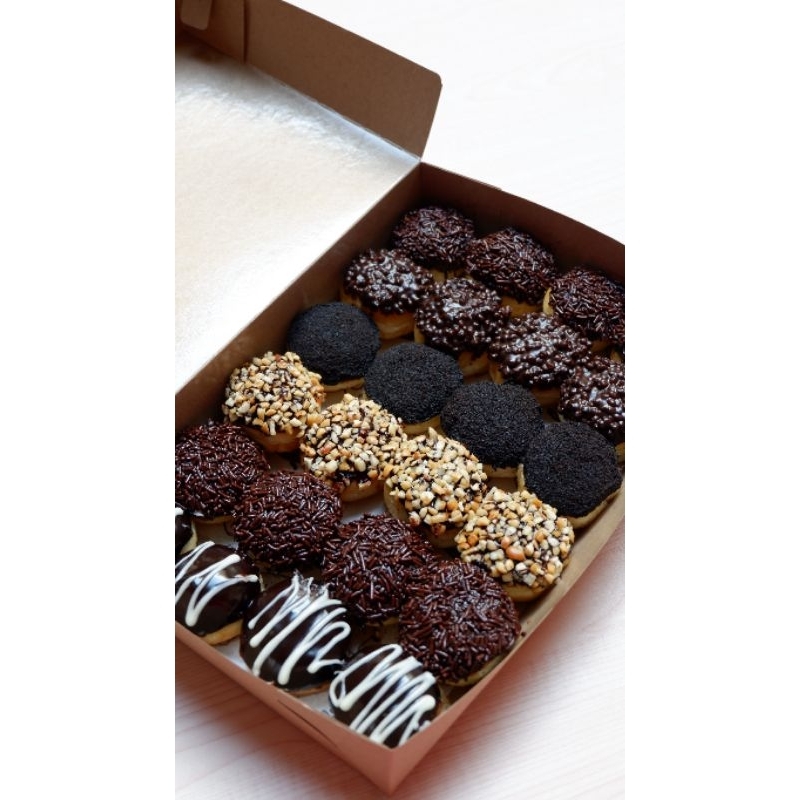 

Donat Kentang Baby 24 pcs Choco Lover
