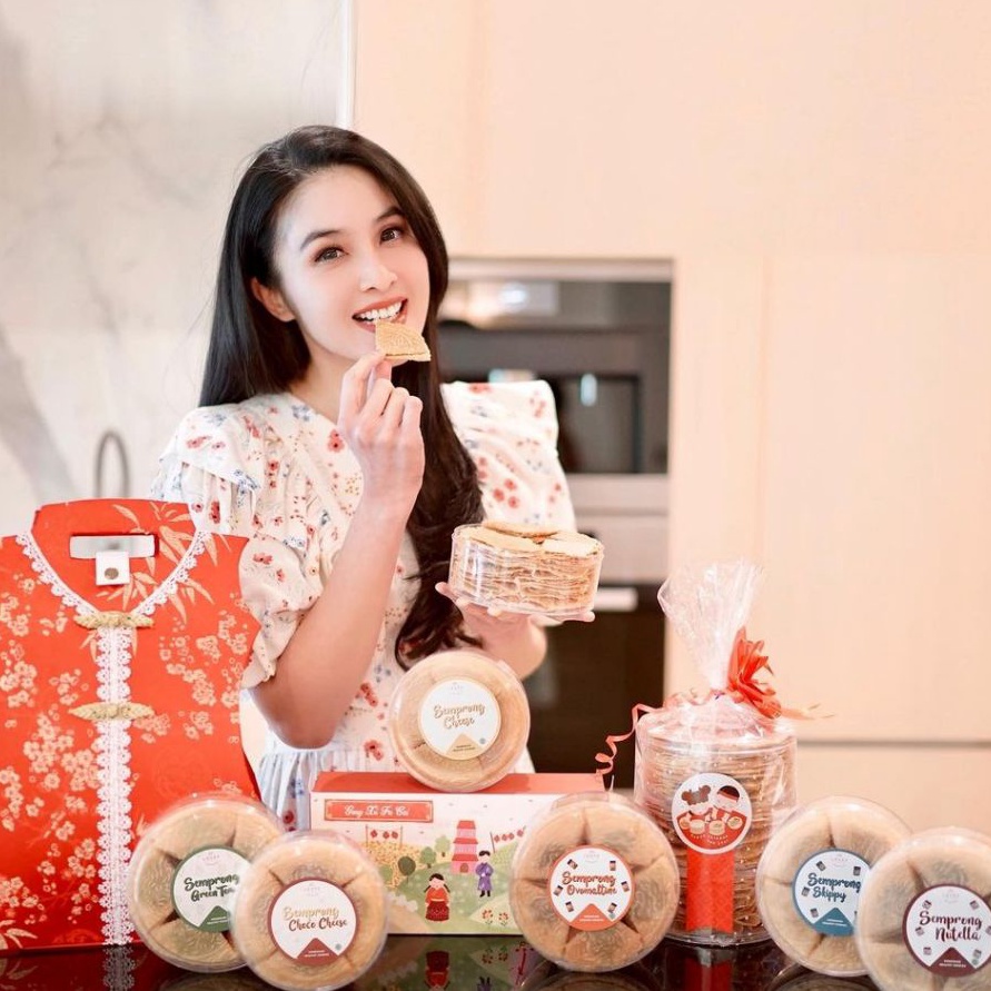 

99 BRANDS FESTIVAL PAKET EDISI HARI RAYA TAHUN BARU SINCIA IMLEK CNY LOVES SEMPRONG