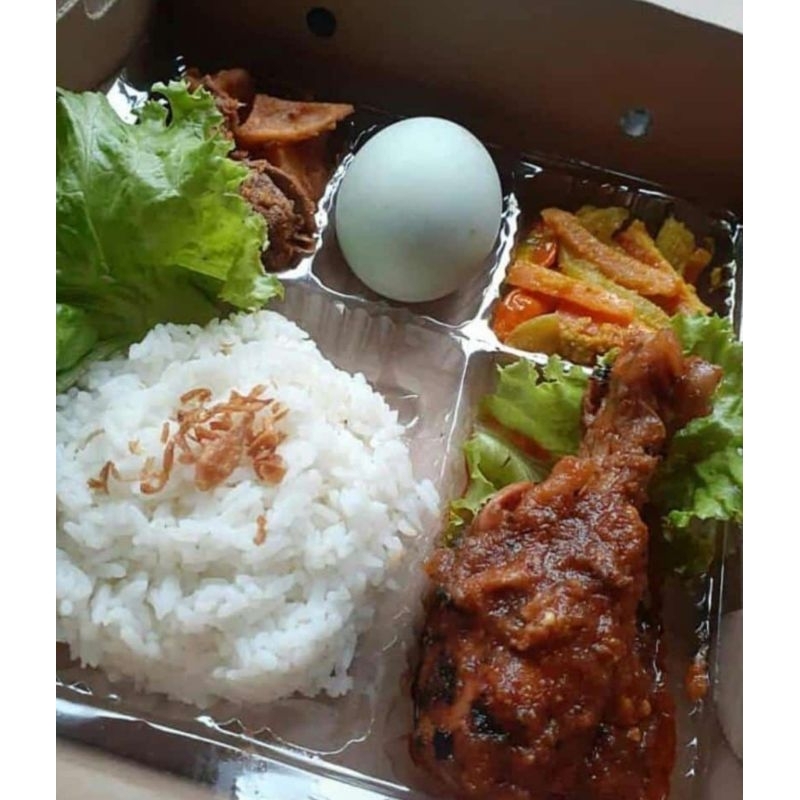 

nasi kotak ayam bakar telur asin