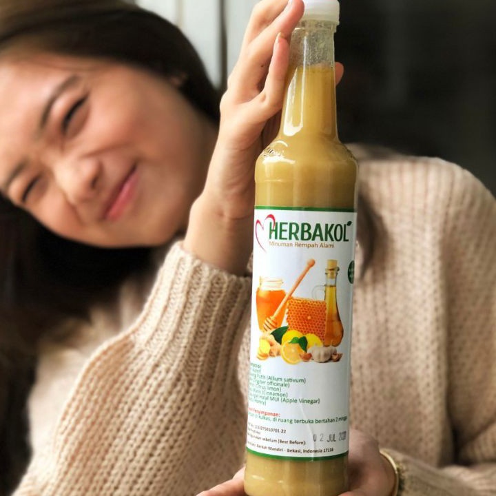 

COD NEWPRODUCT Jus Bawang Putih Herbal Jahe Merah Lemon Cuka Apel Madu Cinnamon HERBAKOL