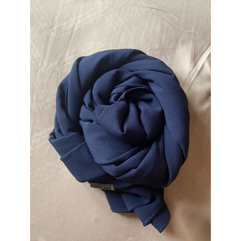 PRELOVED JUAL RUGI ‼️ PASHMINA UMAMA NAVY ‼️