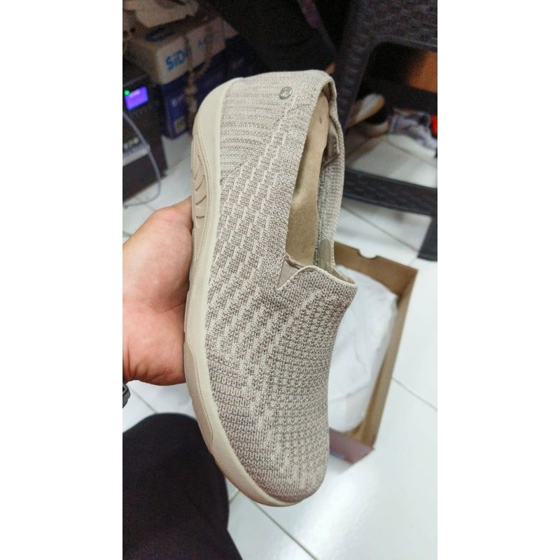 Skechers 158486/TPE sepatu skechers arch fit  reggae cup for fun