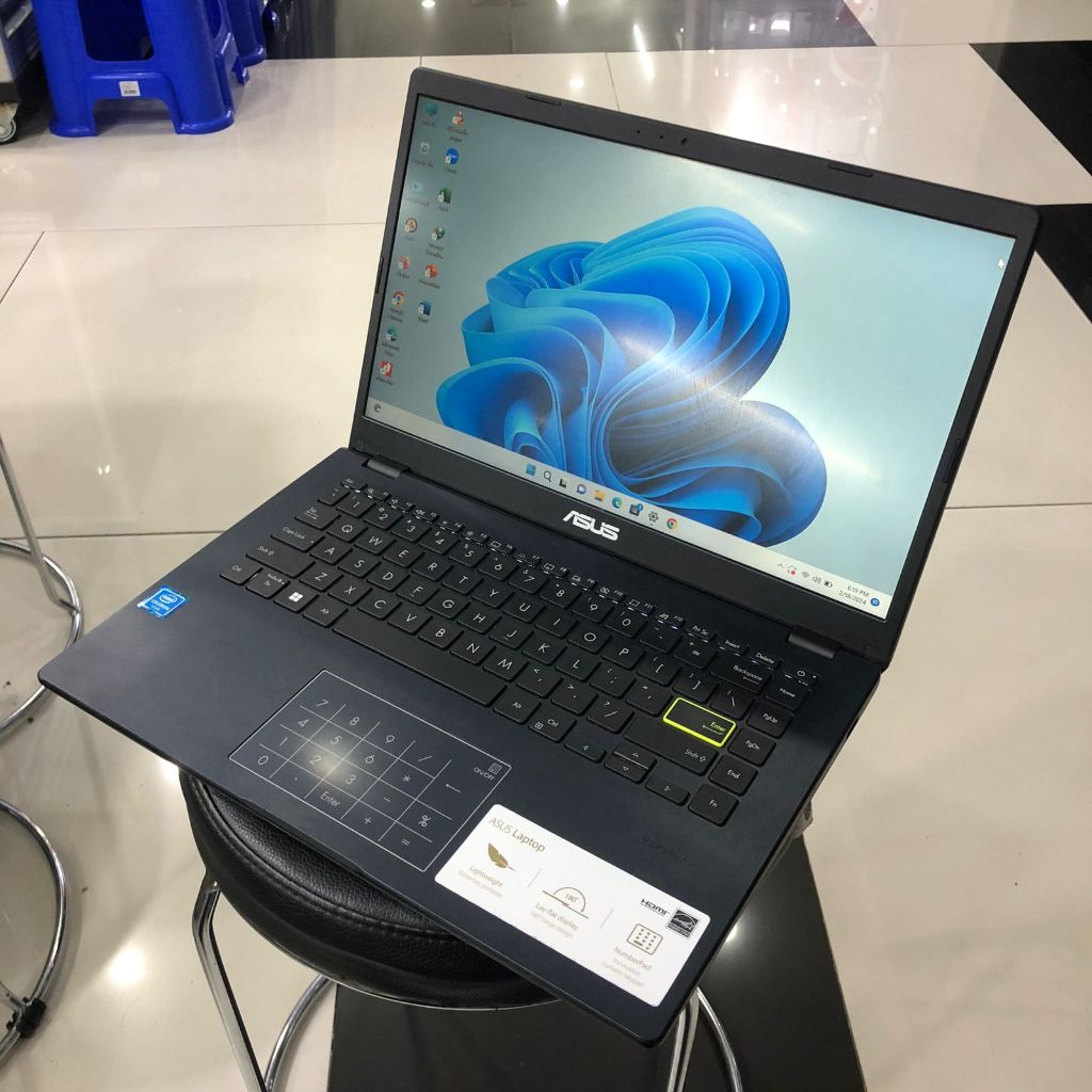 Laptop Asus VivoBook E410MA