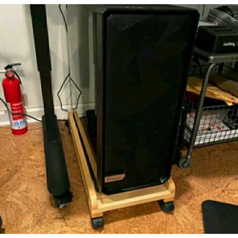 Rak/Tray CPU Aesthetic/Tray CPU Roda/ CPU Komputer