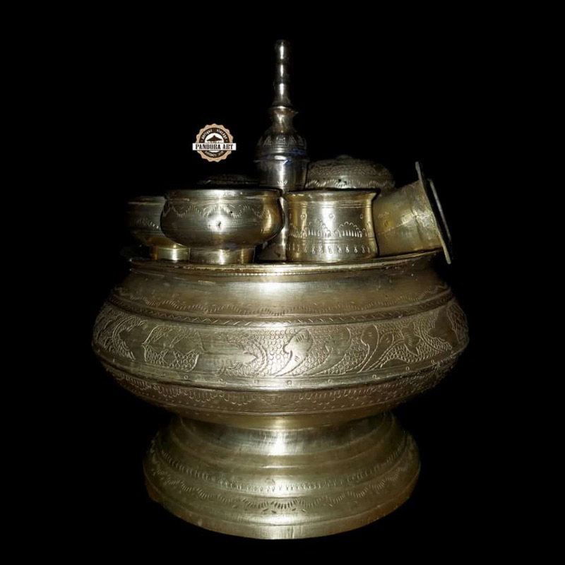 Kinangan bokor ukir kuningan lawas