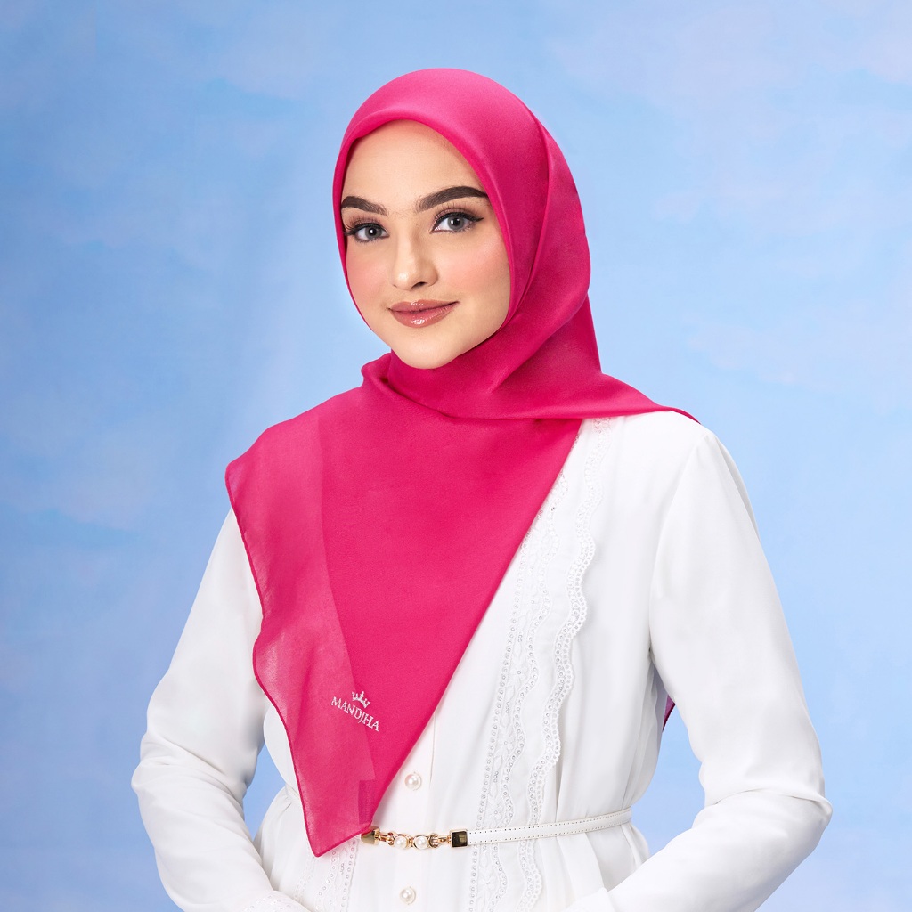 MANDJHA Essential Fuschia 98 Scarf By IVAN GUNAWAN - Jilbab Hijab Segi Empat Polos ORIGINAL MANDJHA