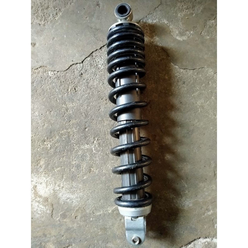 skokbehker  skok  belakang Honda vario125 LED Honda vario150 led orsinil