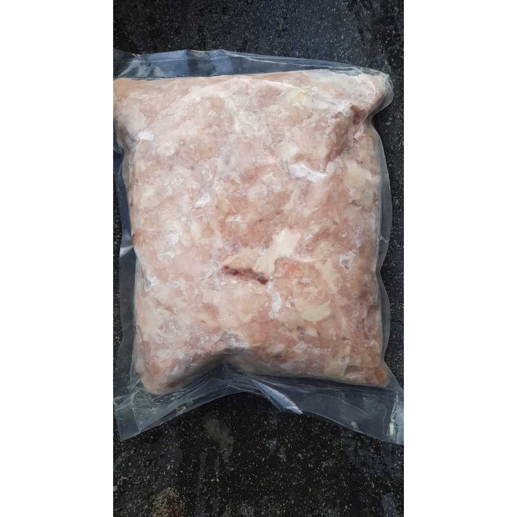 

Daging Giling Ayam Boneless Paha Dada Fillet Kulit Lemak Kemasan Vacuum Seal 1Kg