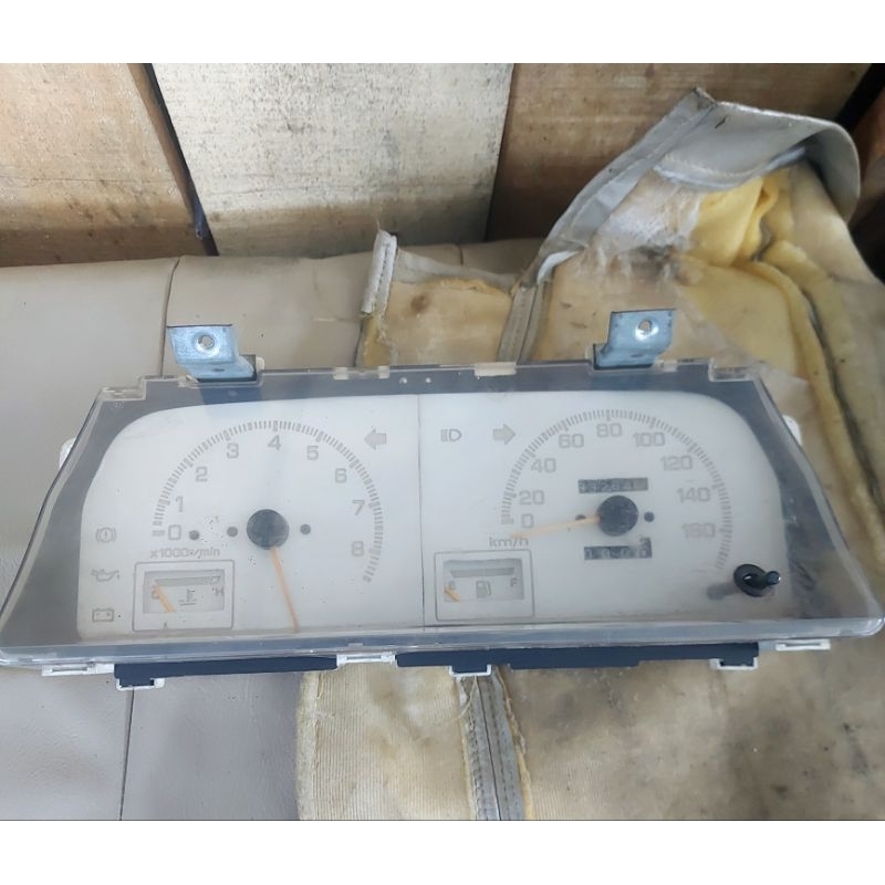 Spidometer daihatsu charade g102 classy original