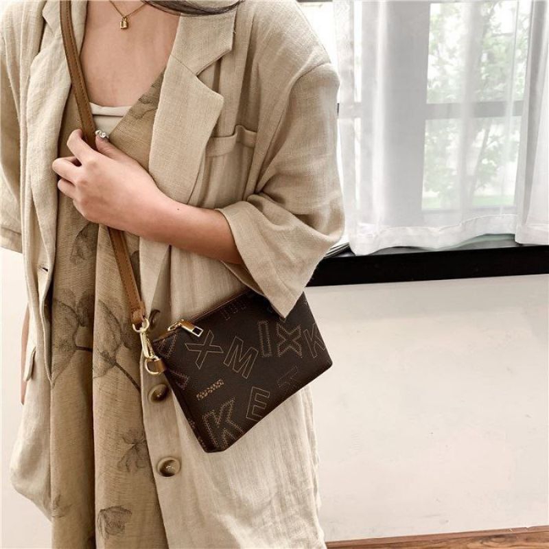 Tas Sling Dompet Selempang Fashion Import Wanita/Dompet Besar Premium