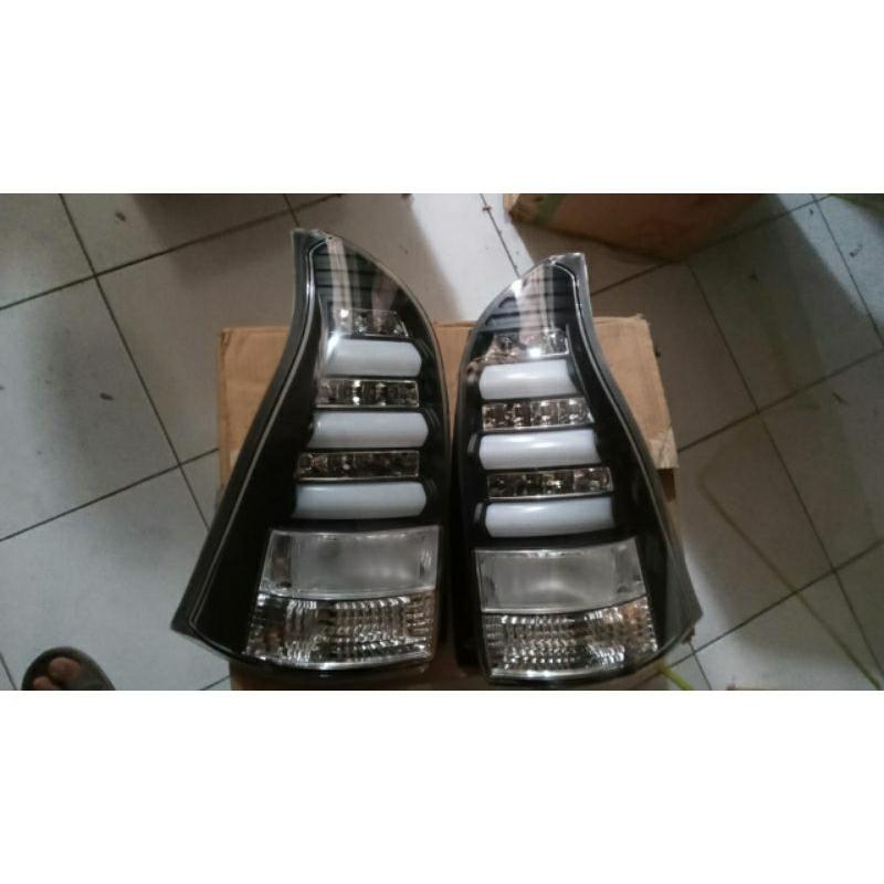 LAMPU BELAKANG AVANZA ALL NEW VARIASI THN 2010-2012,LAMPU REM AVZ NEW, lampu variasi avanza new