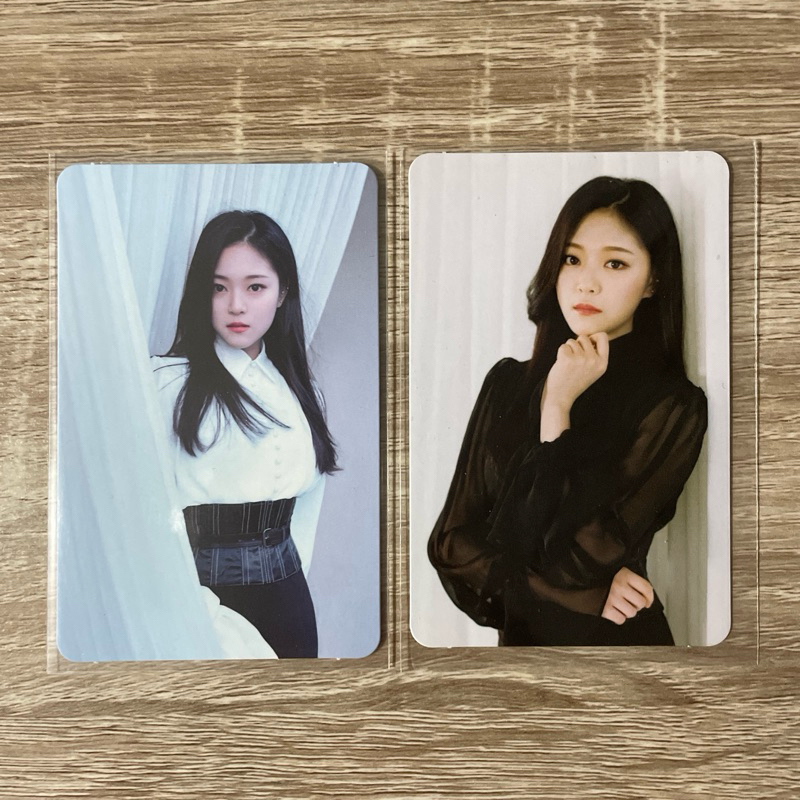 Loona PC Photocard XX A B Hyunjin