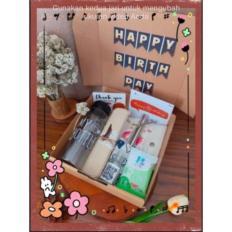 

GIFT BOX BIRTHDAY / HAMPERS ULANG TAHUN / HADIAH WISUDA