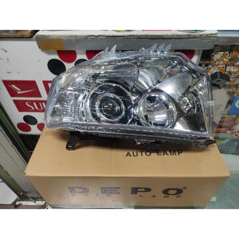 lampu dpn kiri depo mitsubishi Pajero L200 thn 2009 up