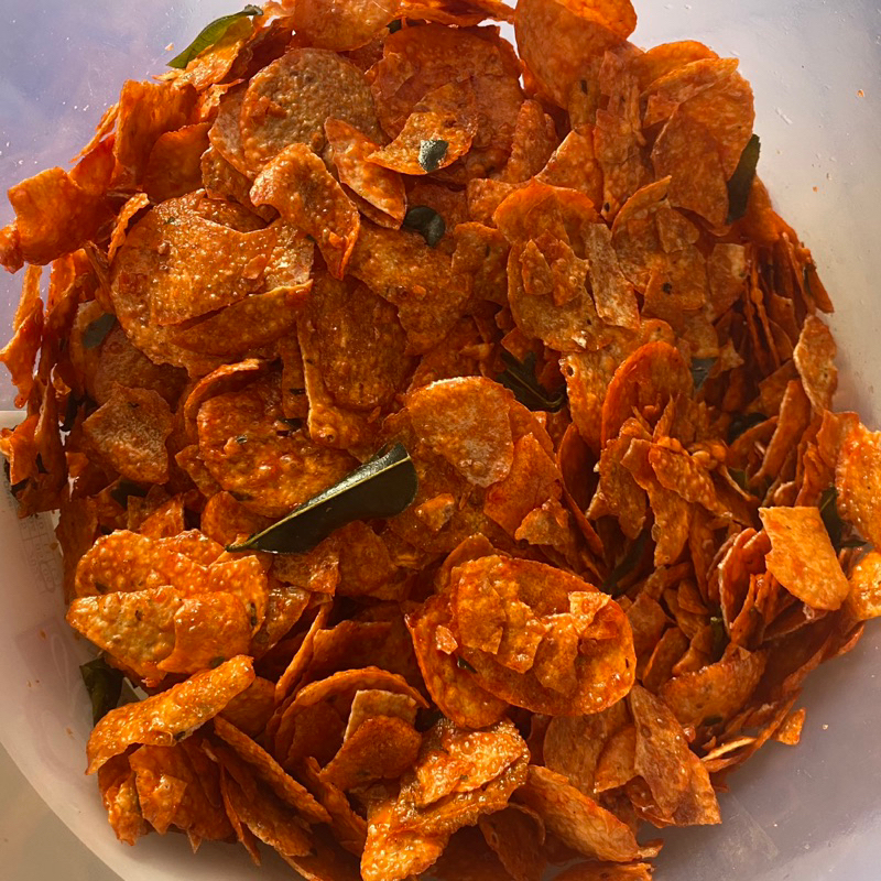 

OPAK PEDAS MANIS daun jeruk camilan enak kiloan 260 gram renyah