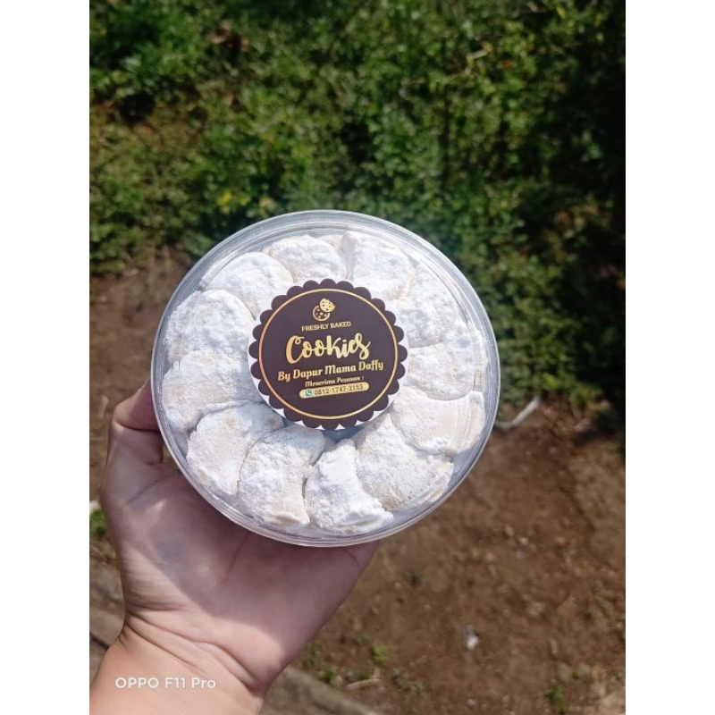 

kue kering putri salju kemasan toples 500gr/free bubblewrap