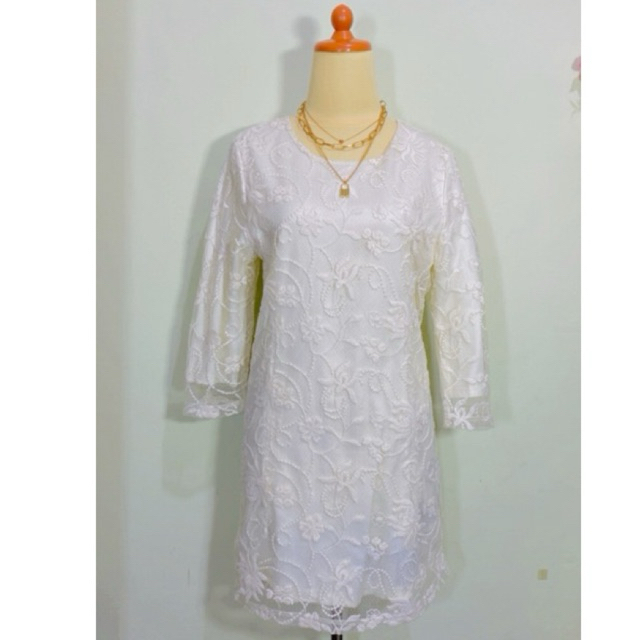 Dress long maxi gamis abaya Bahan Brukat brokat warna putih tulang broken white - White Dress 58154