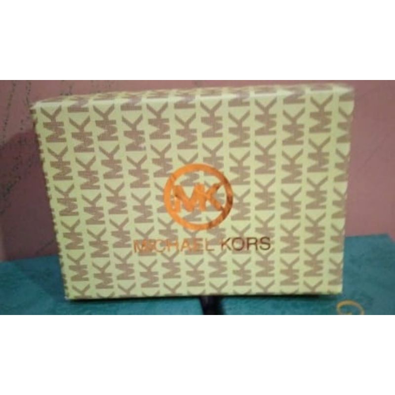 

box packing dompet emka ukuran 16x11x4 cm