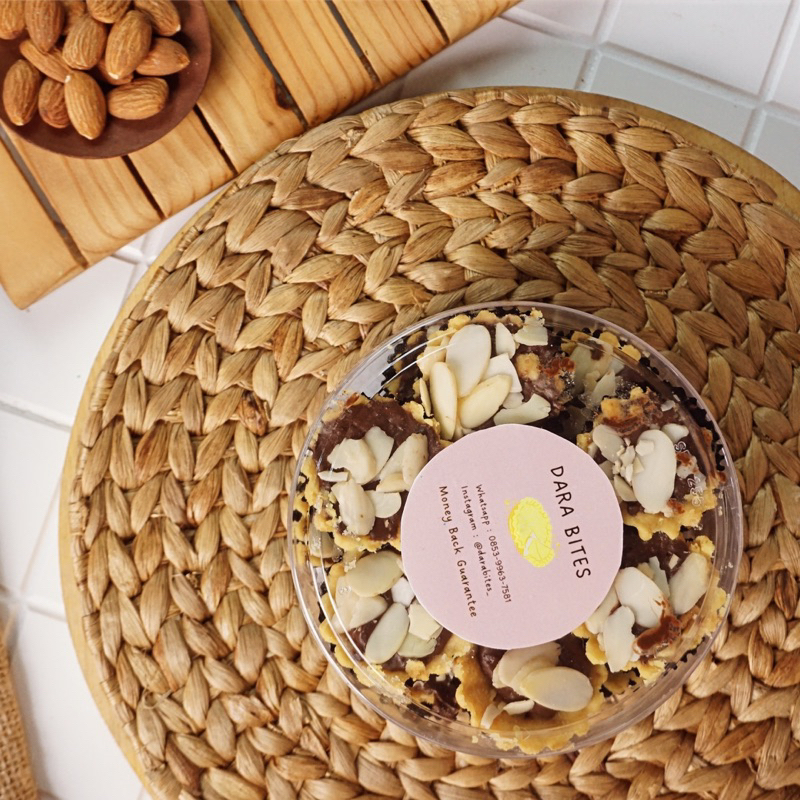 

Paket Bundling 3 toples Almond