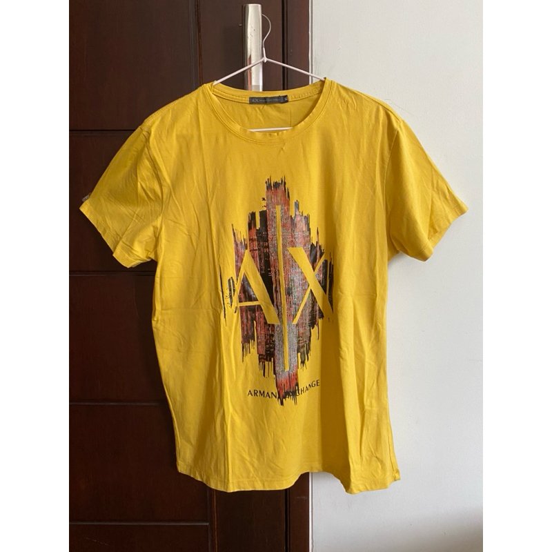 Kaos Pria Armani Exchange Kuning Preloved