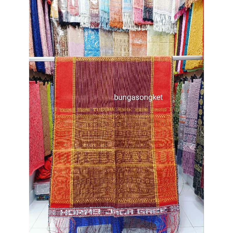 Ulos Ragihotang/Ulos Hela untuk pengantin