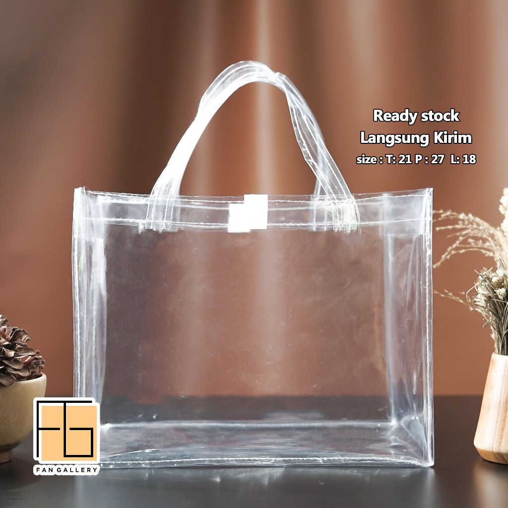 

Tas Mika Goodiebag Premium Ukuran Kotak Bento Besar, Hampers Souvenir Pesta