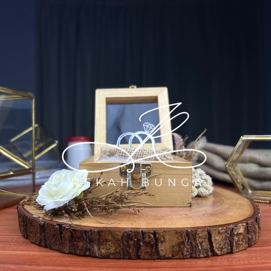 Mahar tunangan aesthetic hantaran pernikahan rustic dried flower bunga kering wedding gift kado ring