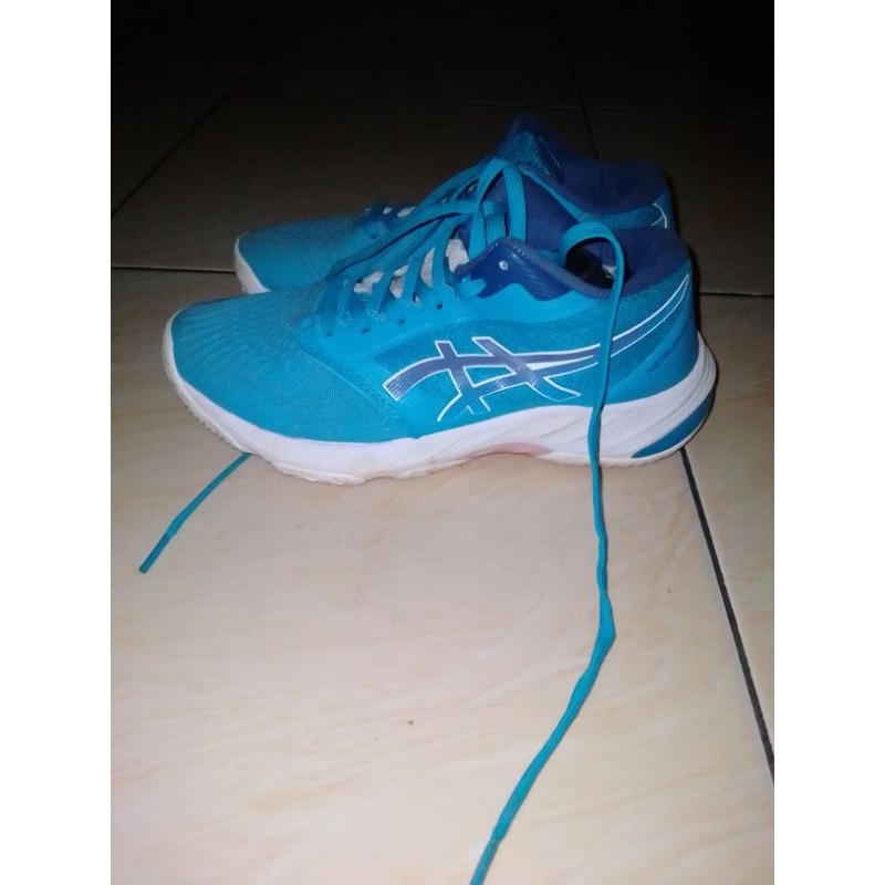 sepatu asic netbuner super premium
