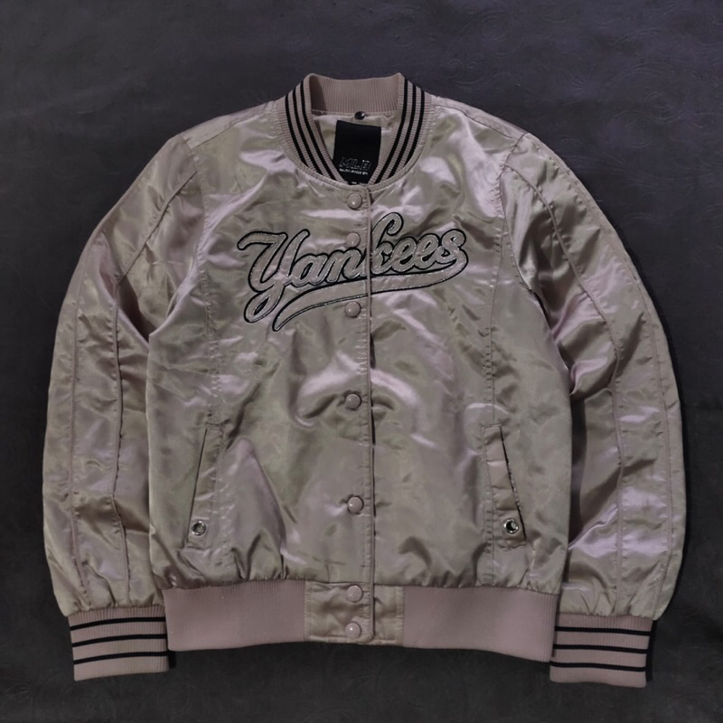 varsity MLB yankess second (ORIGINAL)