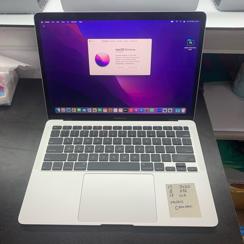 MacBook Air 13 inch 2020 RAM 8gb SSD 256gb Core i5