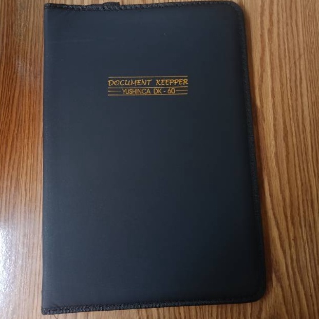 

Terlaris MAP DOKUMEN KEEPER RESLETING FOLIO 6 LBR YUSHINCA DK6 CLEAR HOLDER I7T