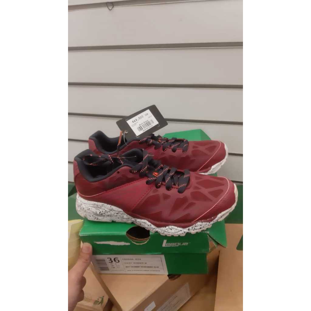 Sepatu Pria / Wanita League Legas
