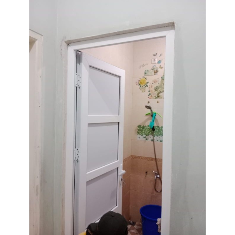 Pintu UPVC Kamar Mandi