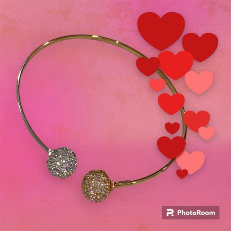 gelang tangan kaku kombinasi warna rosegold dan emas putih kadar 750 berat 4.87gr