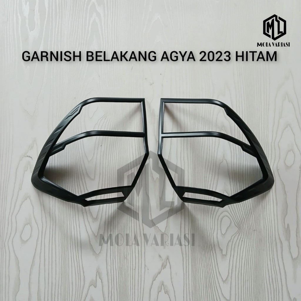 Garnish Lampu Belakang Toyota Agya 2023 Hitam