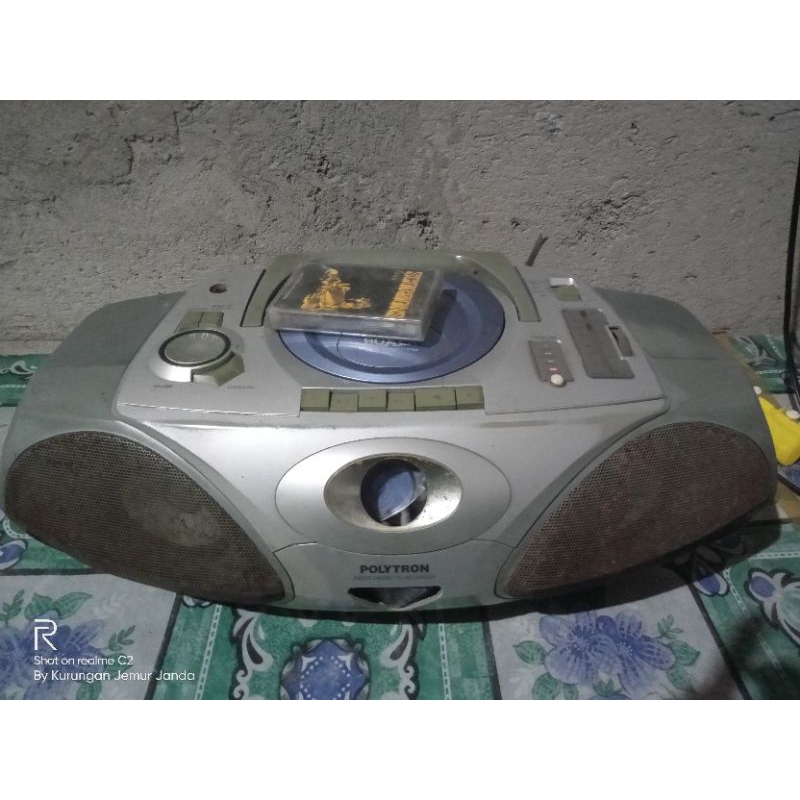 Radio tape polytron boxer