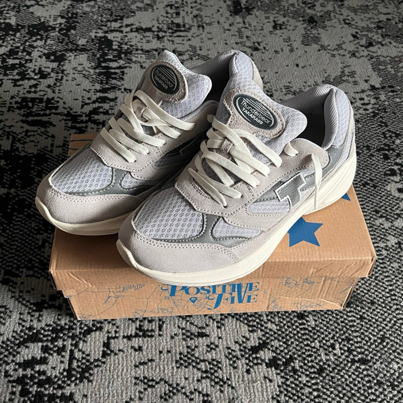 Sepatu Thunderbear Takara 98