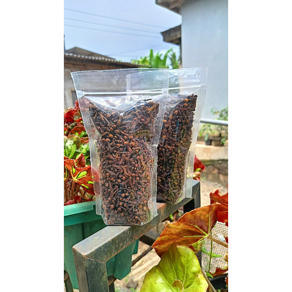 

Cengkeh Kering Utuh/Clove Whole-250gr