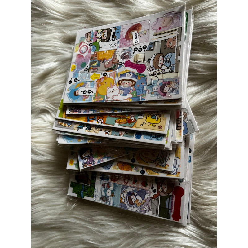 

Mainan sticker rumah2an anak