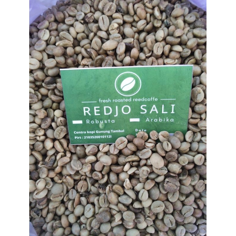 

Biji kopi mentah Robusta merah