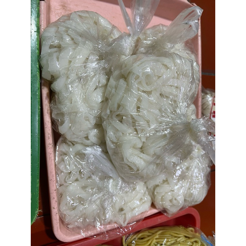 

kuetiaw home made 500g (dari beras)