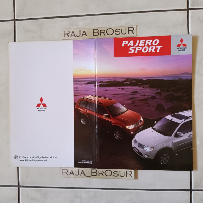 Poster brosur katalog booklet Mitsubishi Pajero Sport 2011