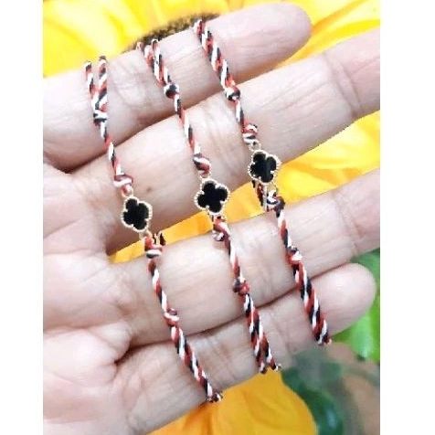 Gelang Tali Tridatu Bunga Clover 0,2gram Semar Nusantara